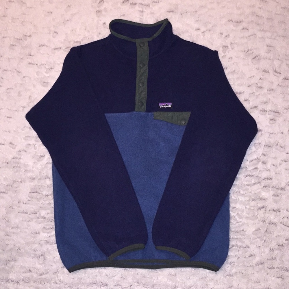 Patagonia Pullover - Boys L - Navy w/Gray Trim